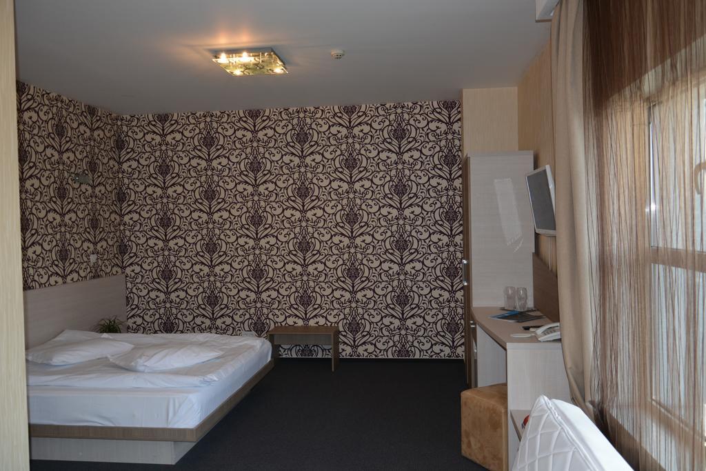 Albert Hotel Ploieşti Rom bilde